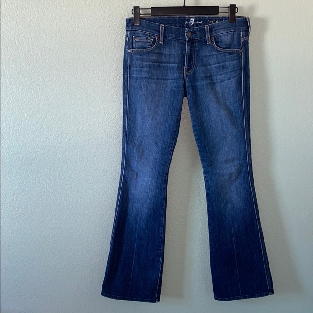 7 For All Mankind Jeans. A Pocket jeans. Flare leg. Size 29